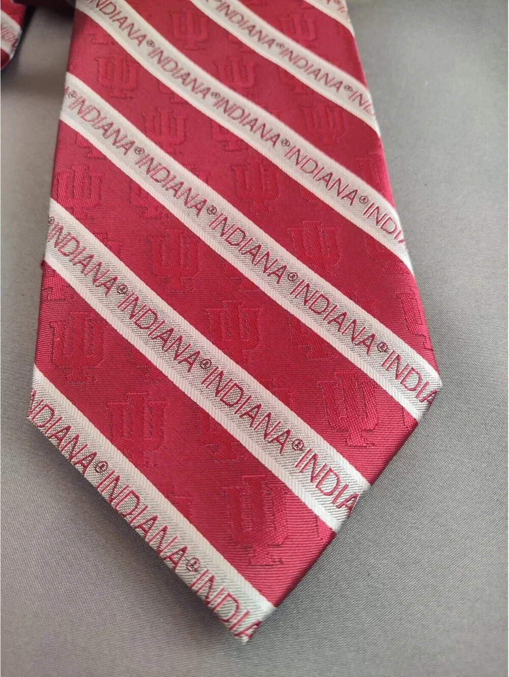 Indiana Hoosiers Men's Necktie Red Neck Tie Silk Tie